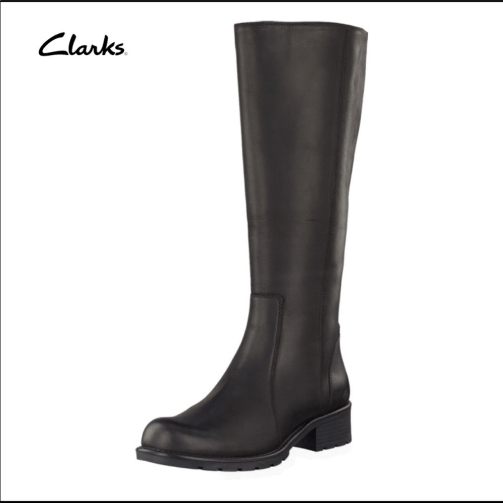 CLARKS Rubber Sole Leather Boots